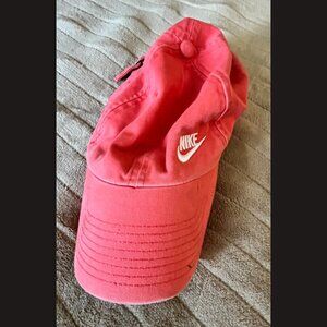 Nike Pink Cap – Adjustable Sports Hat with Swoosh Logo